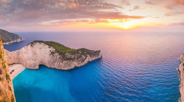 太陽の末裔　ロケ地　ギリシャ　難破船　場所　どこ　ウルク